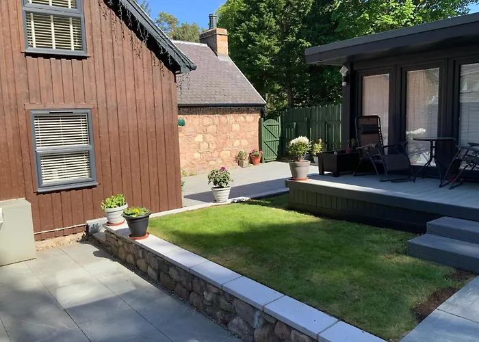 Coylumbridge Cottage